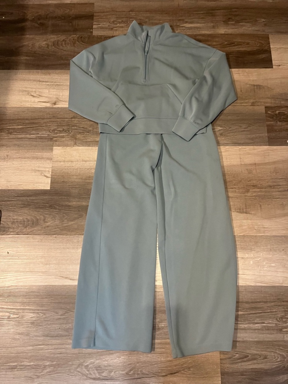 Women’s Sweat Set